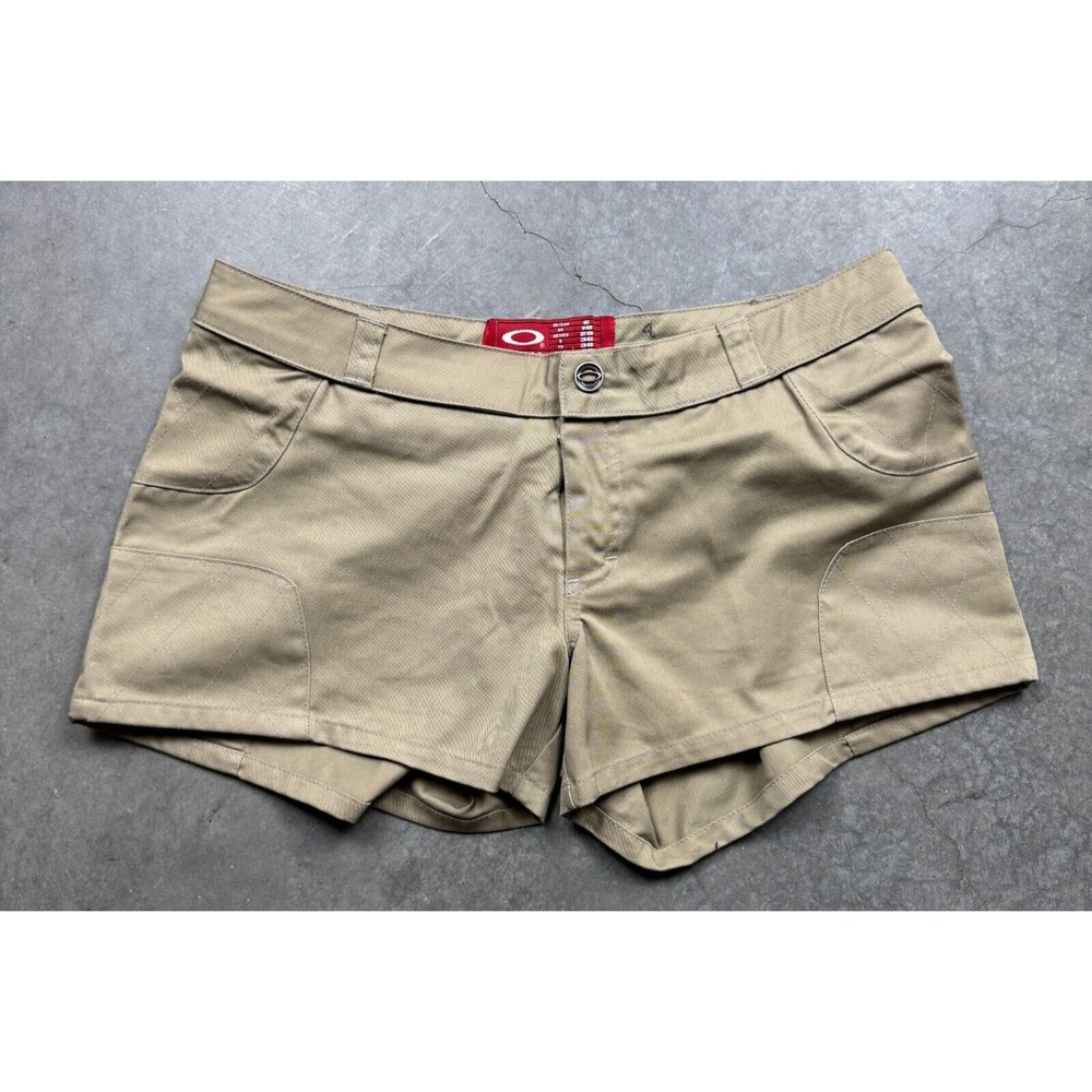 Vintage Oakley Chino Shorts Womens Size 10 Beige Khaki Preowned Low Rise‎ Casual